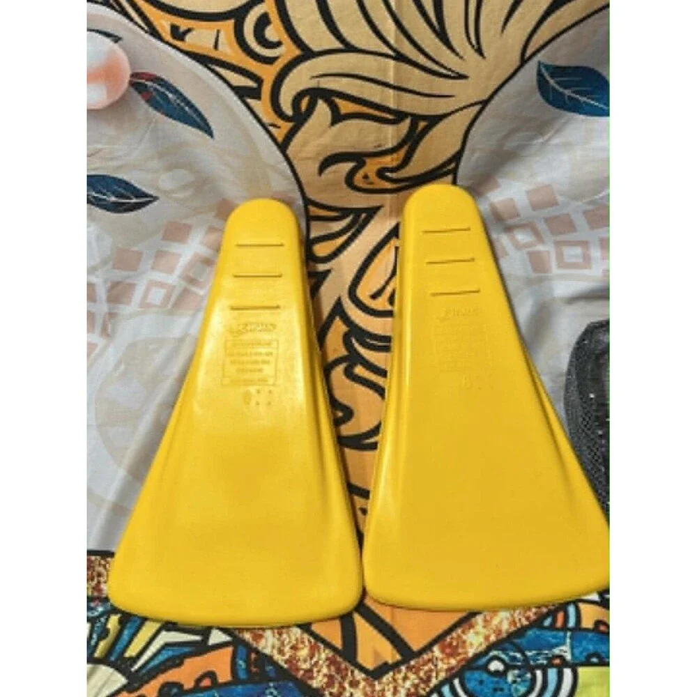 FINIS Floating Short Blade Swim Training Fins + Carry Bag (Zipper Broken)